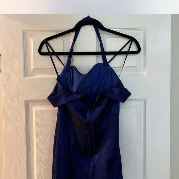 Long midnight blue evening gown - Picture 3 of 4